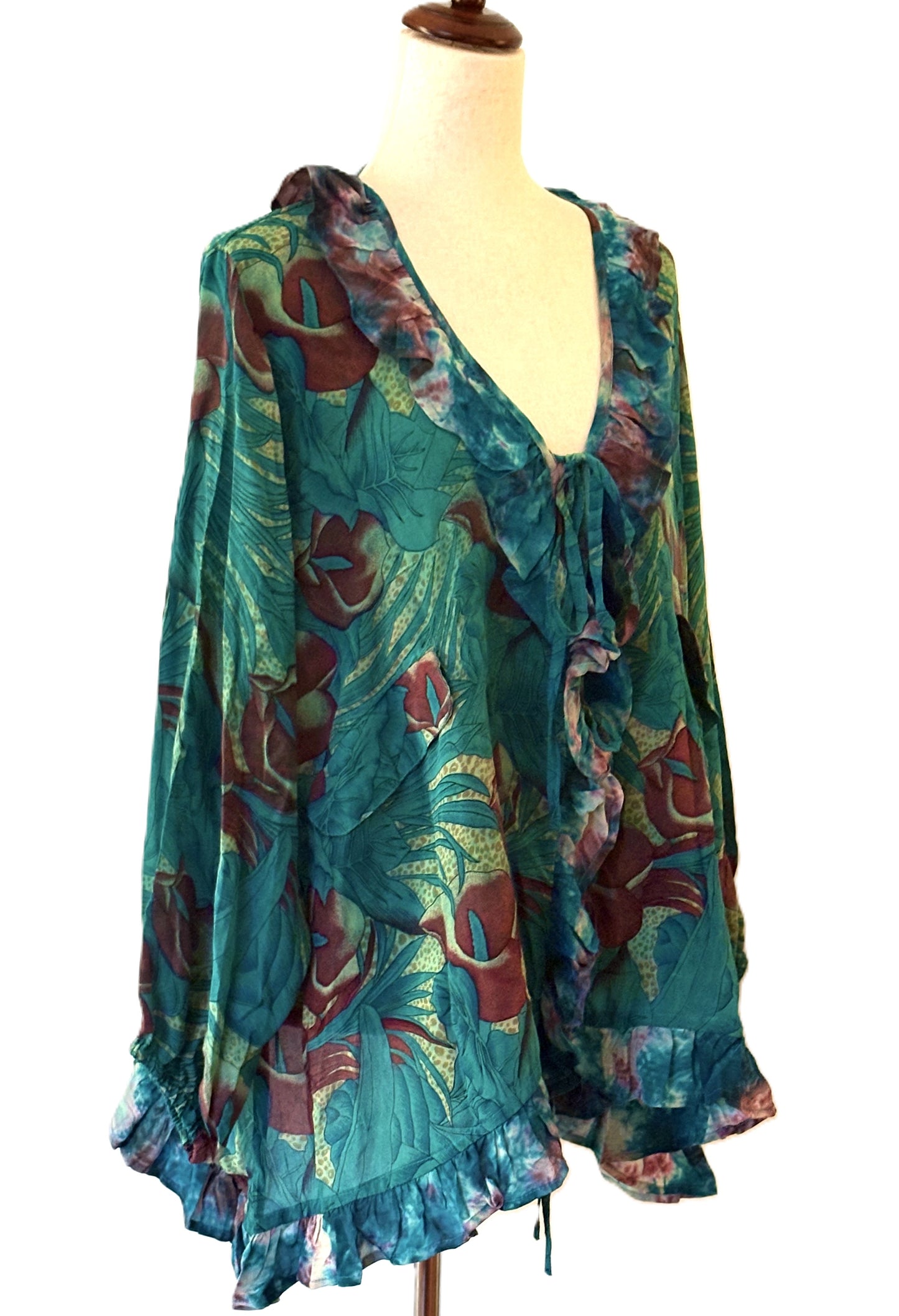 Kantha Bae Crepe Sari Ruffle Daisy Blouse (Turquoise)