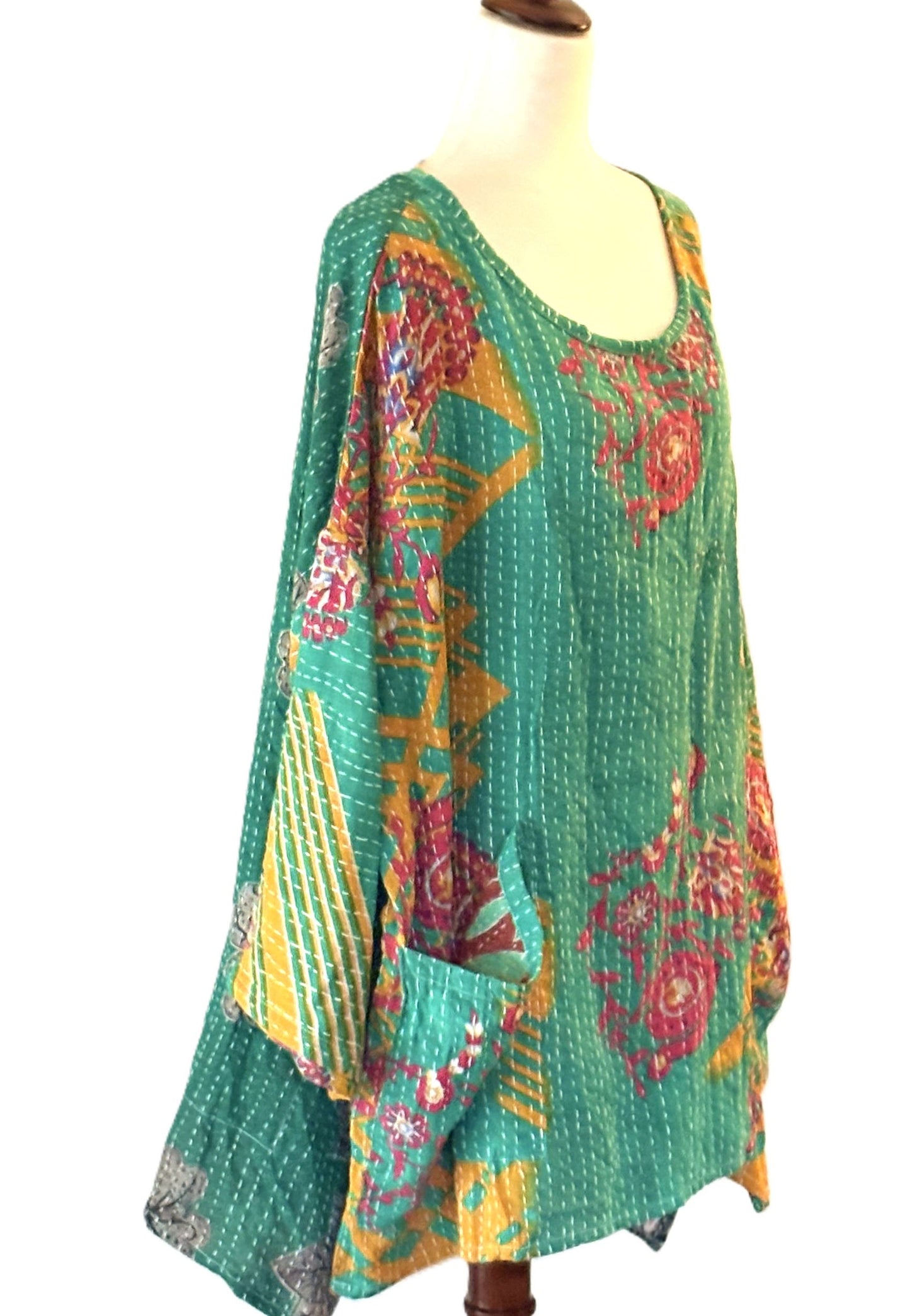 Kantha Bae Dream Pullover, Green Floral Top