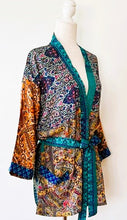 Short Stylish Patchwork Silk Blend Kimono Jacket (Mixed)
