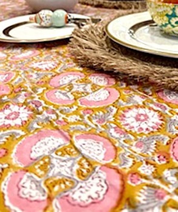 Table, Handmade Block Print Cotton Tablecloth With 6 Napkins: Bright Abstract Floral (60 X 90)