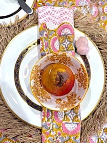 Table, Handmade Block Print Cotton Tablecloth With 6 Napkins: Bright Abstract Floral (60 X 90)