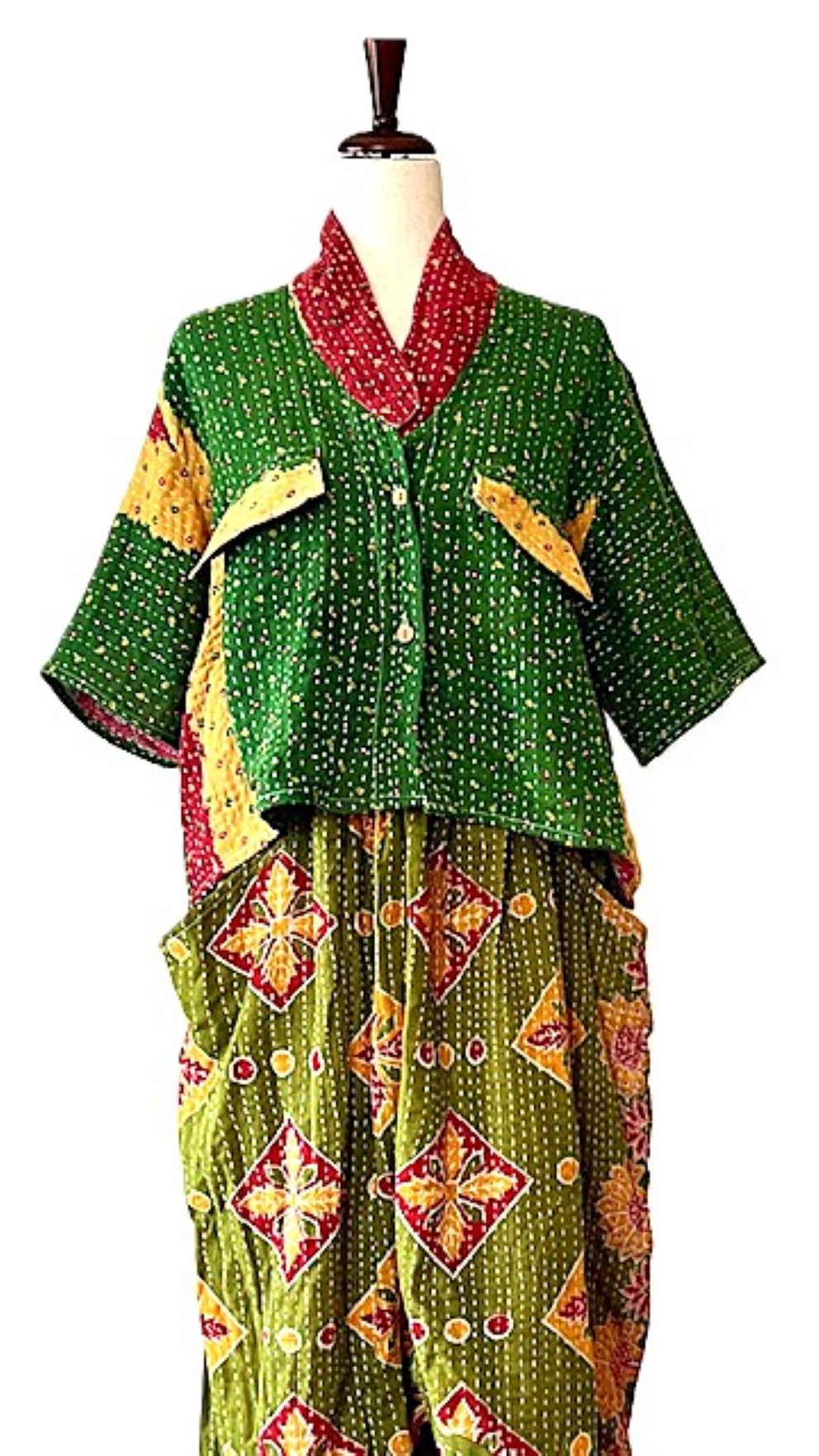 Kantha Bae Clarity Crop Tops Are Fully Reversible "Camp" Shirts (Emerald Green)