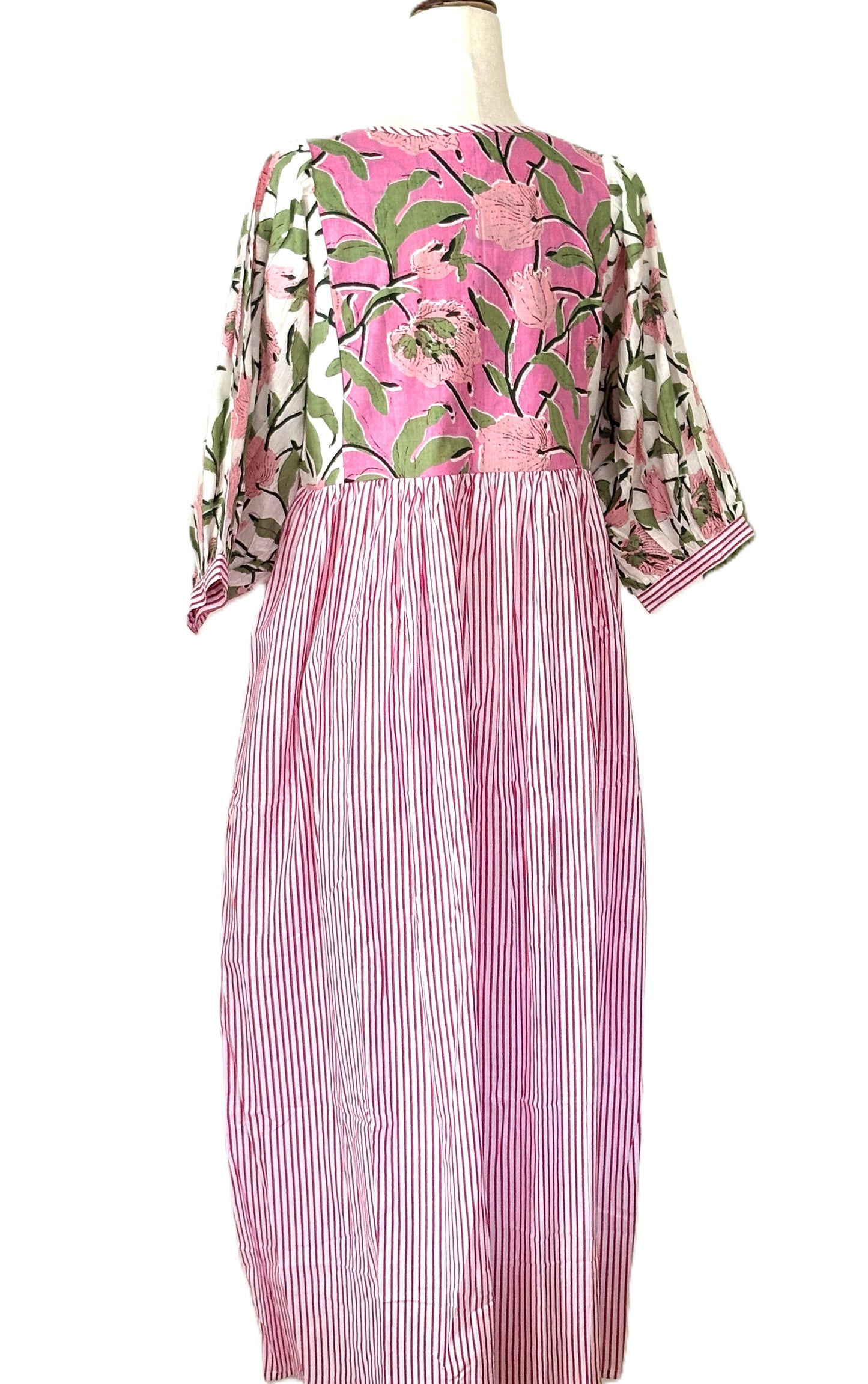 Dresses: Smart, Timeless And Fashionable Classic Striped and Floral Print (Pink)