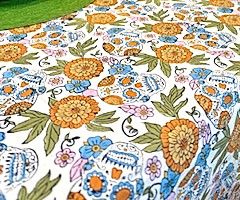 Table,  Novel Skull Print Adds A Contemporary Spin To Your Table.