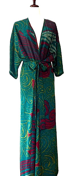 Kantha Bae New Alchemy Crepe Silk Kimono Offers Two Clever Styling Options.(Emerald)