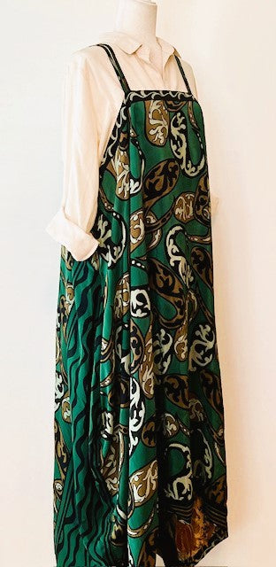 Kantha Bae Timeless Fully Reversible Silk Sundress With Pockets (Abstract/Green)