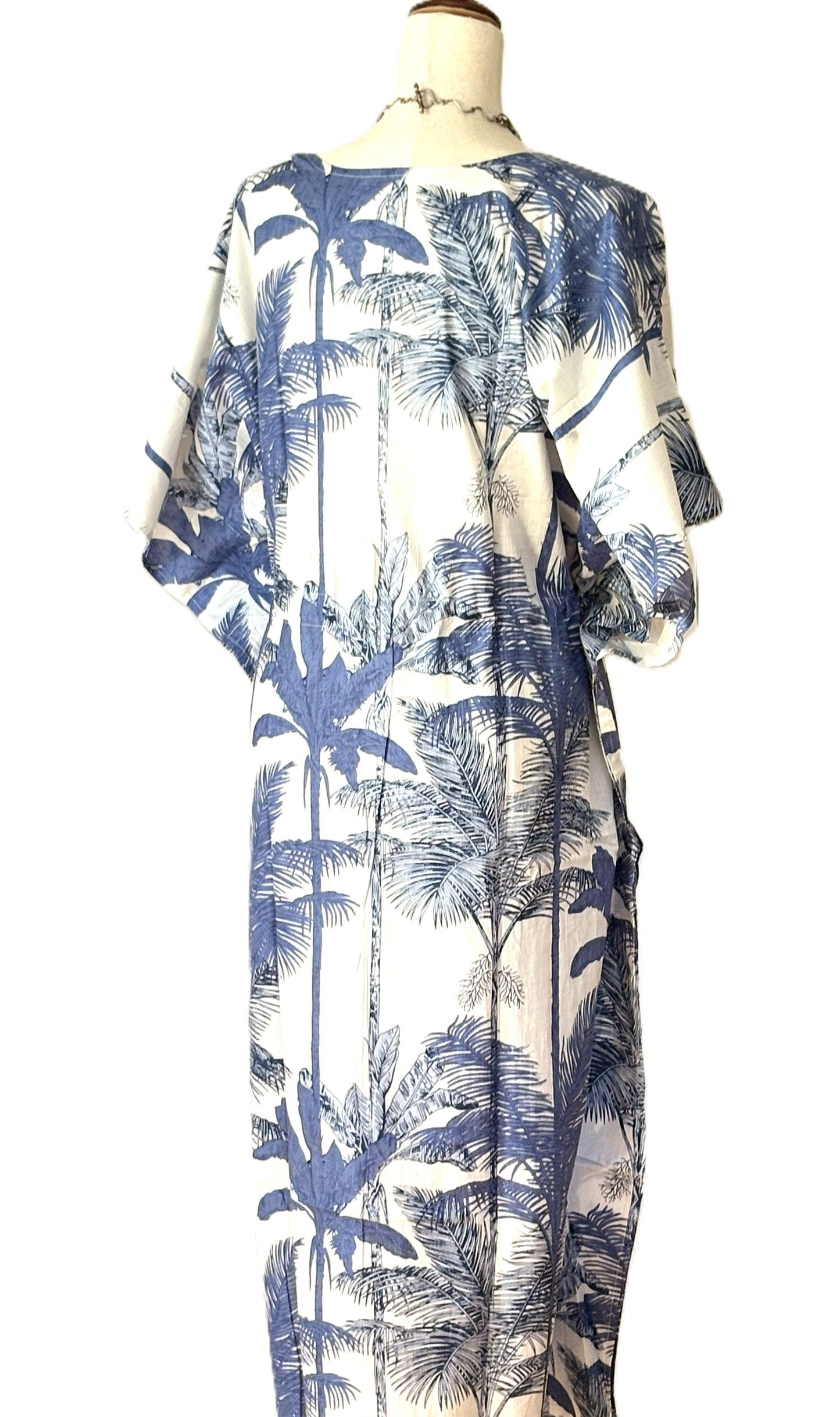 Maxi Tunnel Empire Caftan Is "Uptown Chic". (Navy)