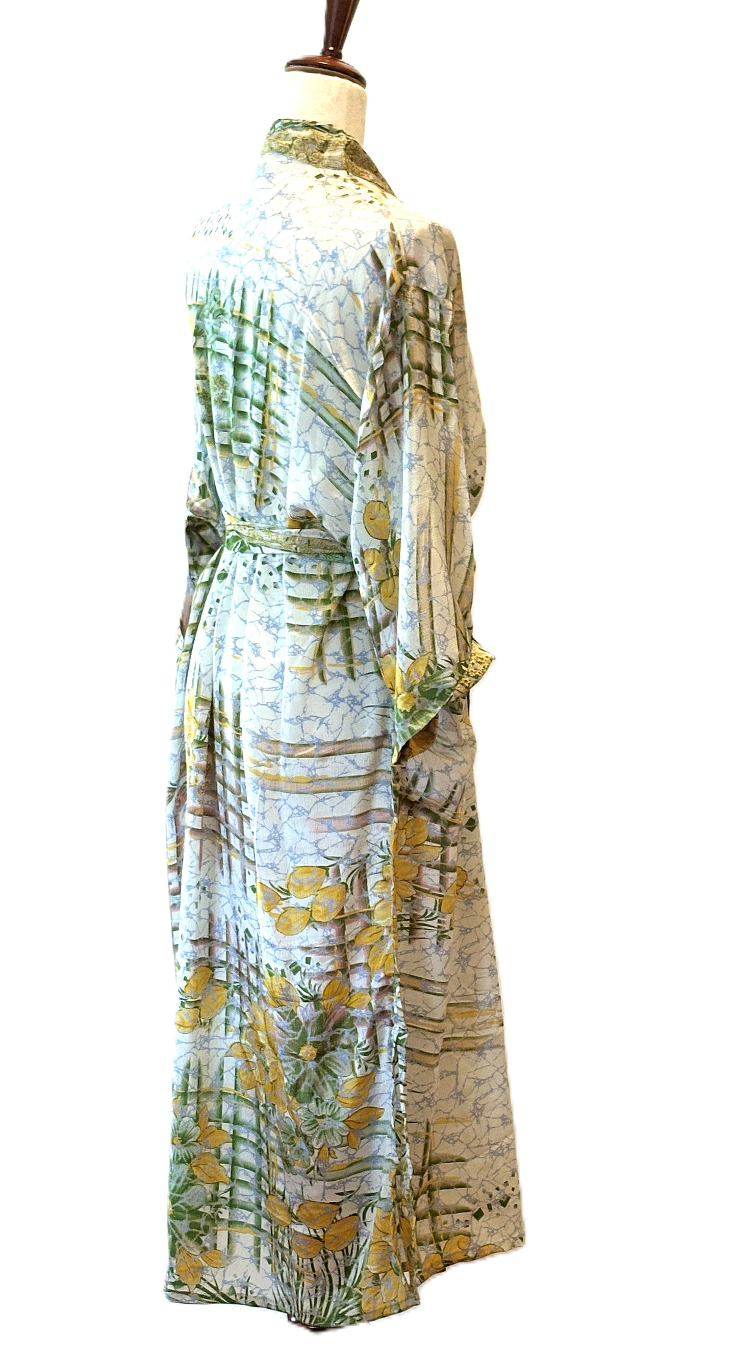 Luxurious and Complex Print Silk Kimono Duster  (Silver)