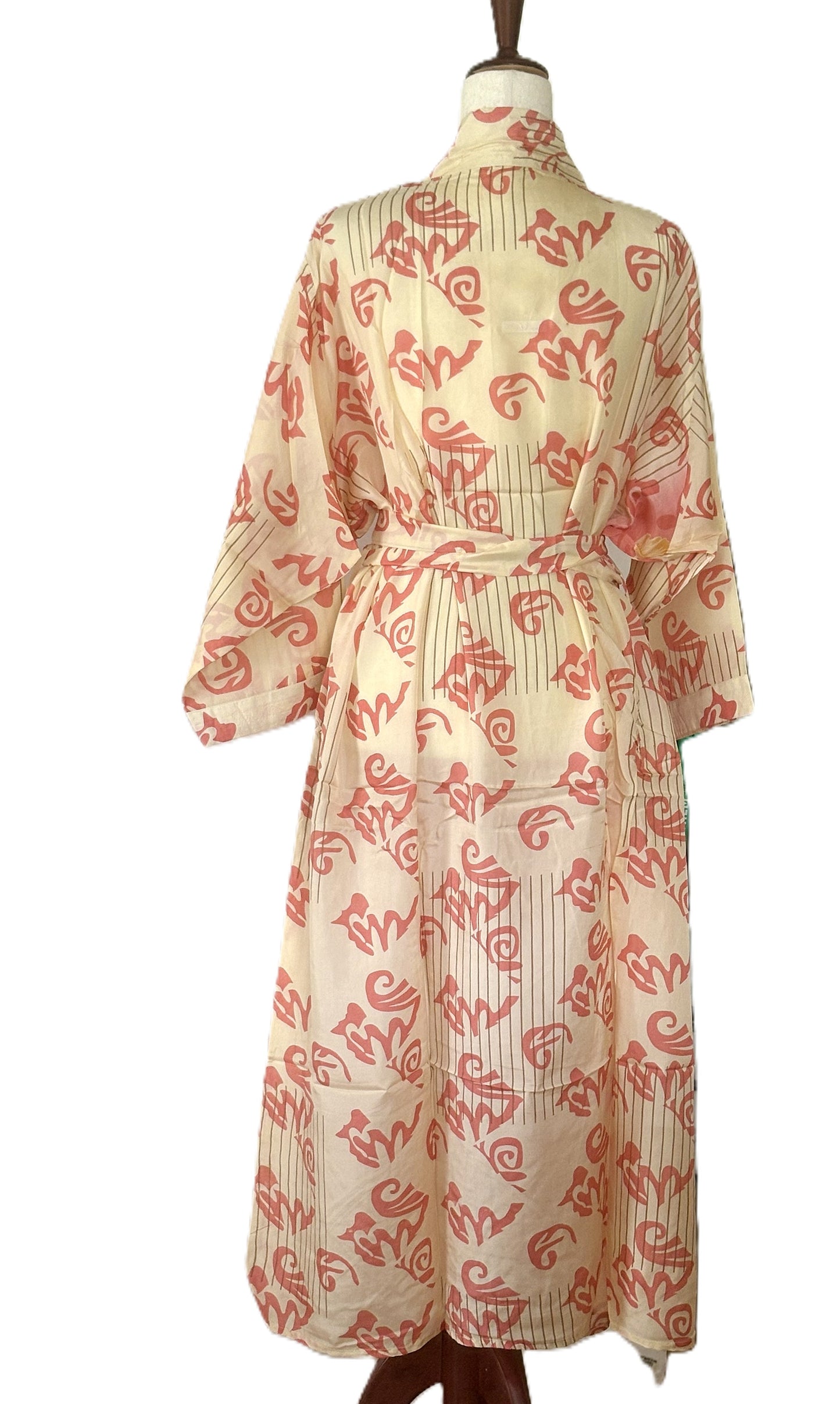Long Silk Kimono Duster, Elegant Complex Mixed Print And Elegant (Pink)