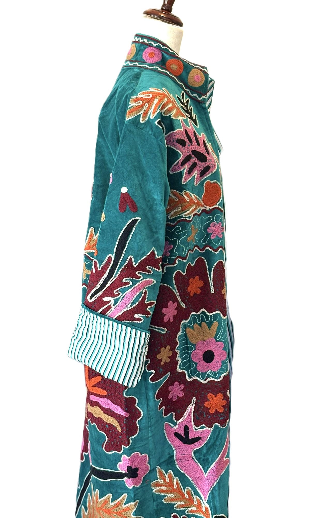Jacket - Wearable Art, Suzani Hand Embroidered Kimono Duster Coat (Multicolored)