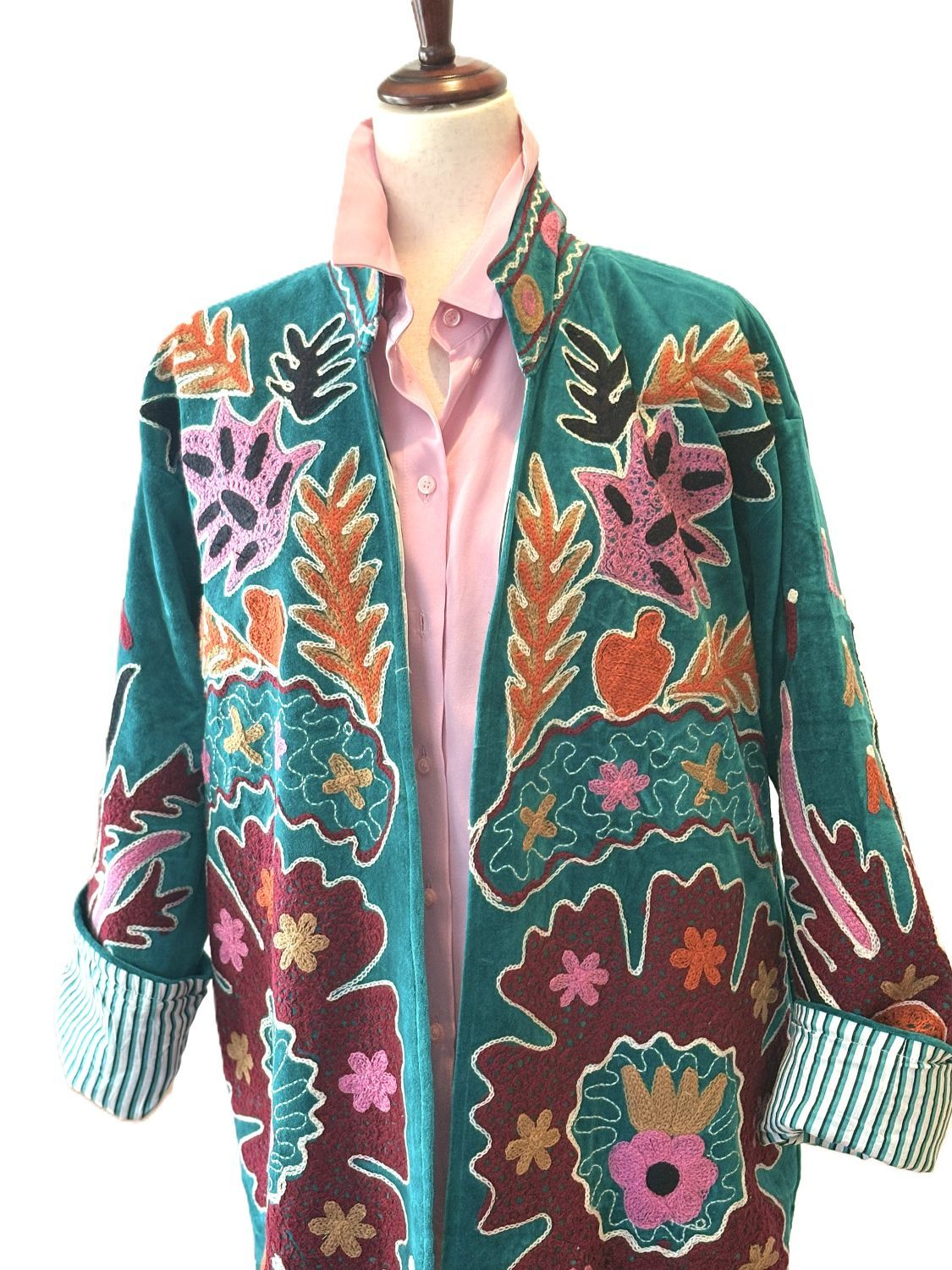 Jacket - Wearable Art, Suzani Hand Embroidered Kimono Duster Coat (Multicolored)