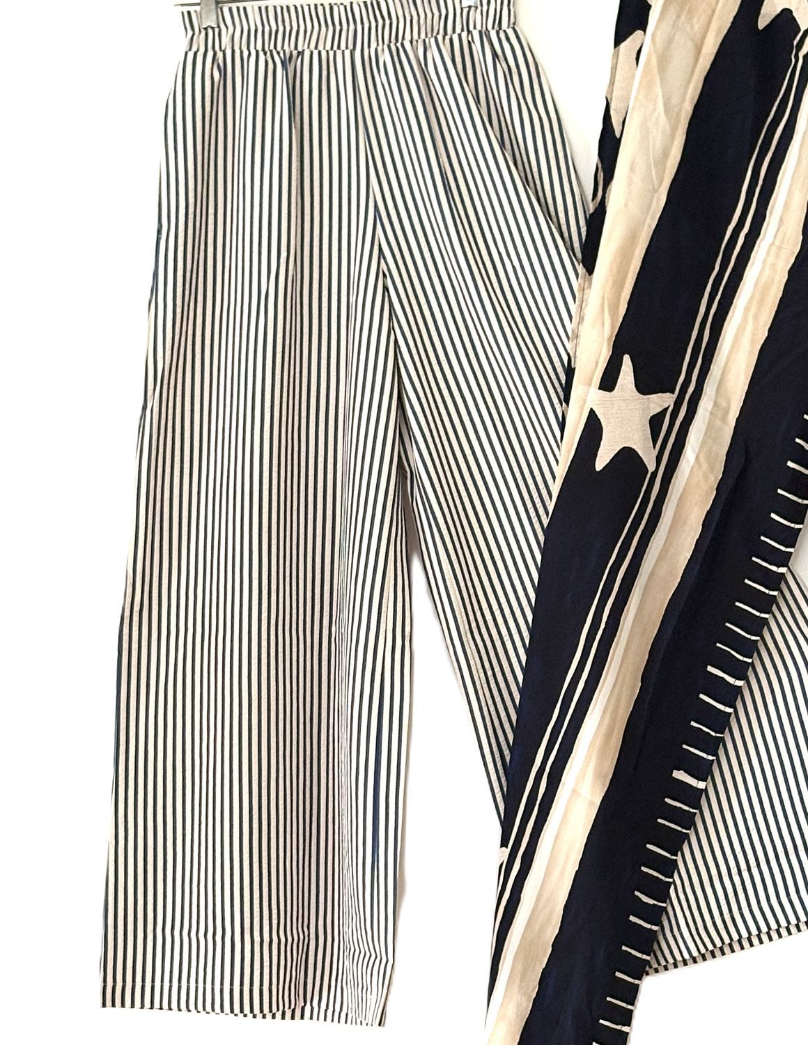 Pants. Relaxed Fit Casual Striped Wide-Leg (Navy or Black Stripe)