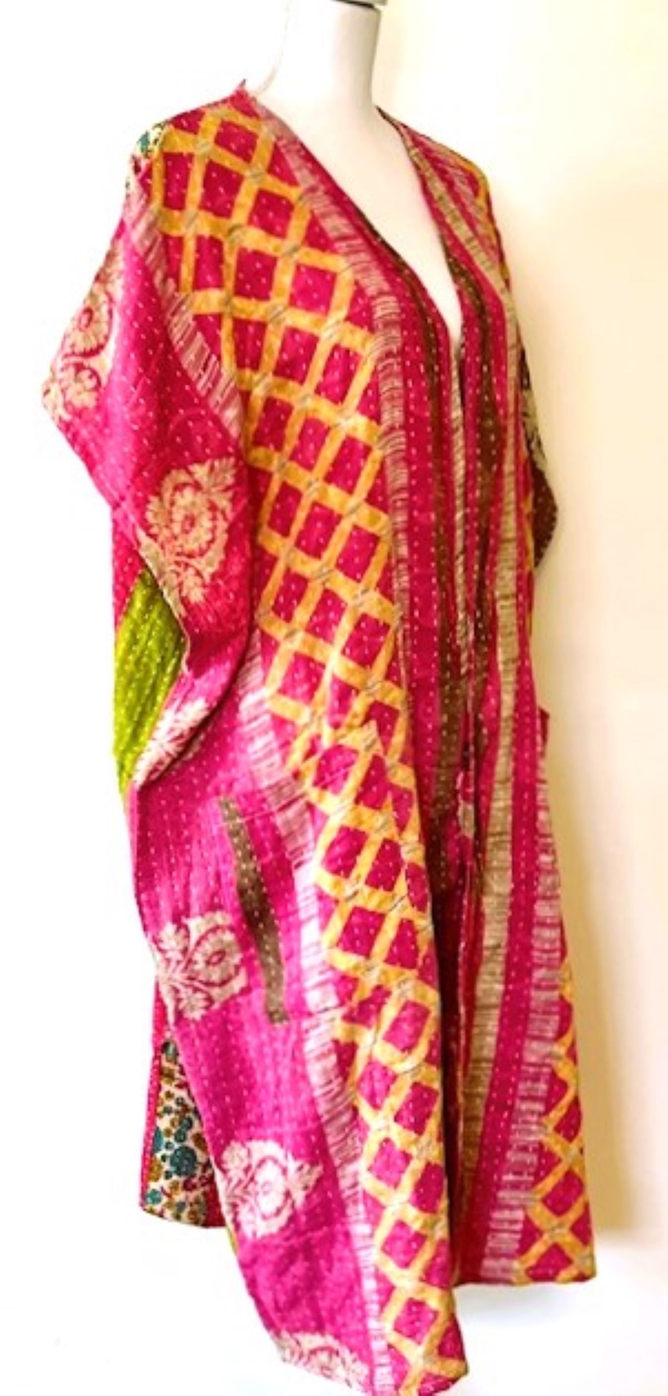 Kantha Bae Solstice Kimono, The Perfect Overwear Layer (Mixed Pink)