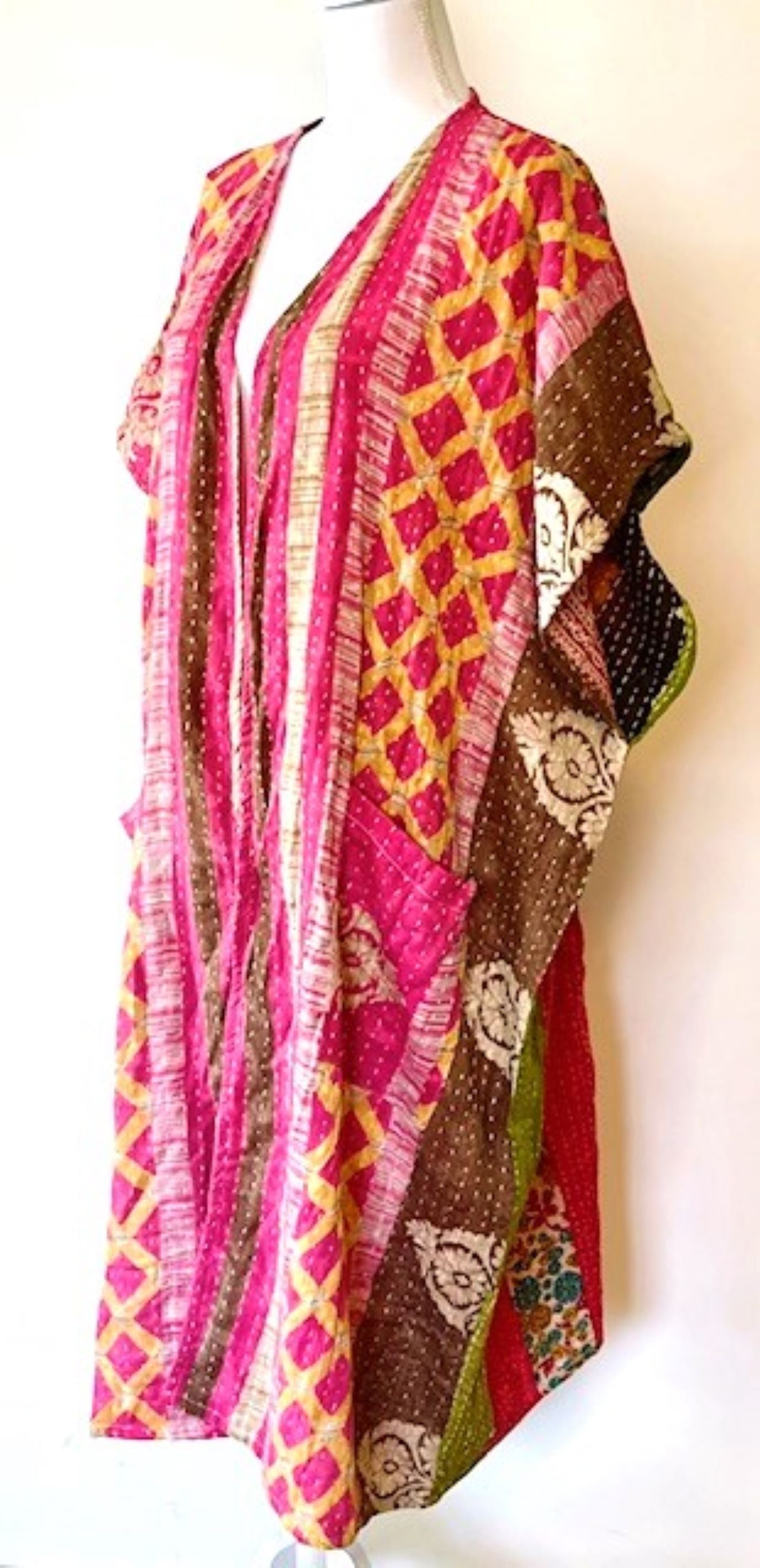 Kantha Bae Solstice Kimono, The Perfect Overwear Layer (Mixed Pink)