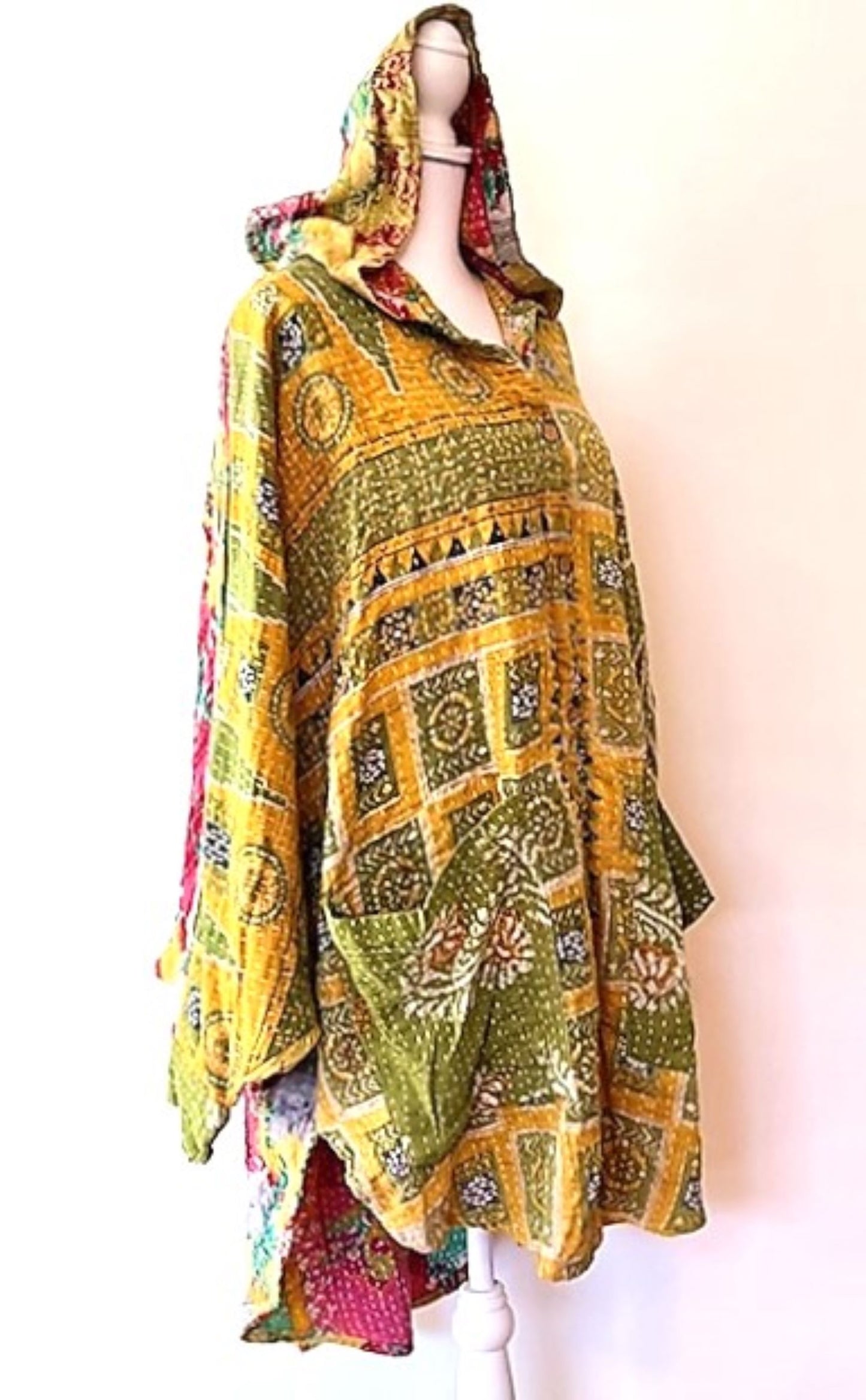 Kantha Bae Poetic Hoodie, A New Classic (Olive)