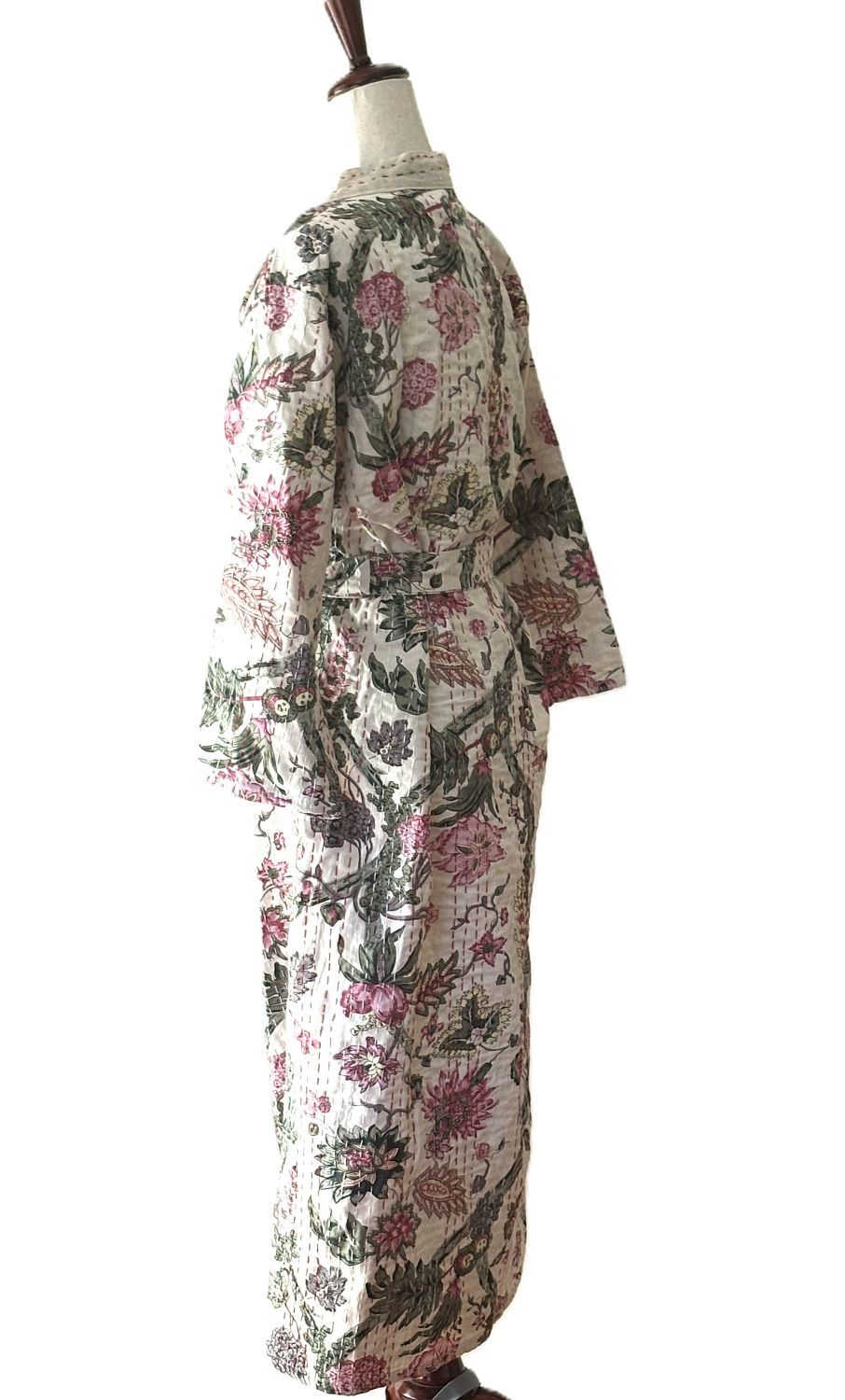 Long Floral Cotton Kimono With Kantha Embroidery. (White Multicolor)