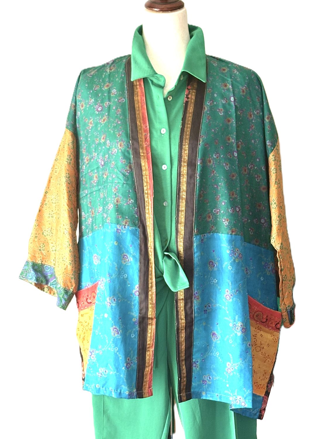 The Accessory In Demand, The Short Silk Kimono Jacket. Fashionable and Elegant. (Green)