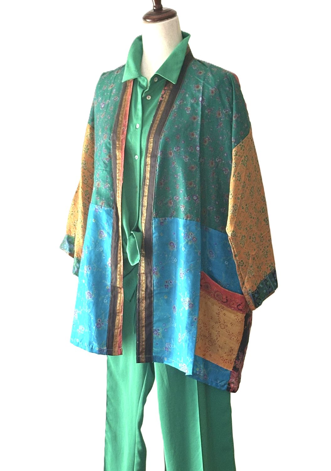 The Accessory In Demand, The Short Silk Kimono Jacket. Fashionable and Elegant. (Green)