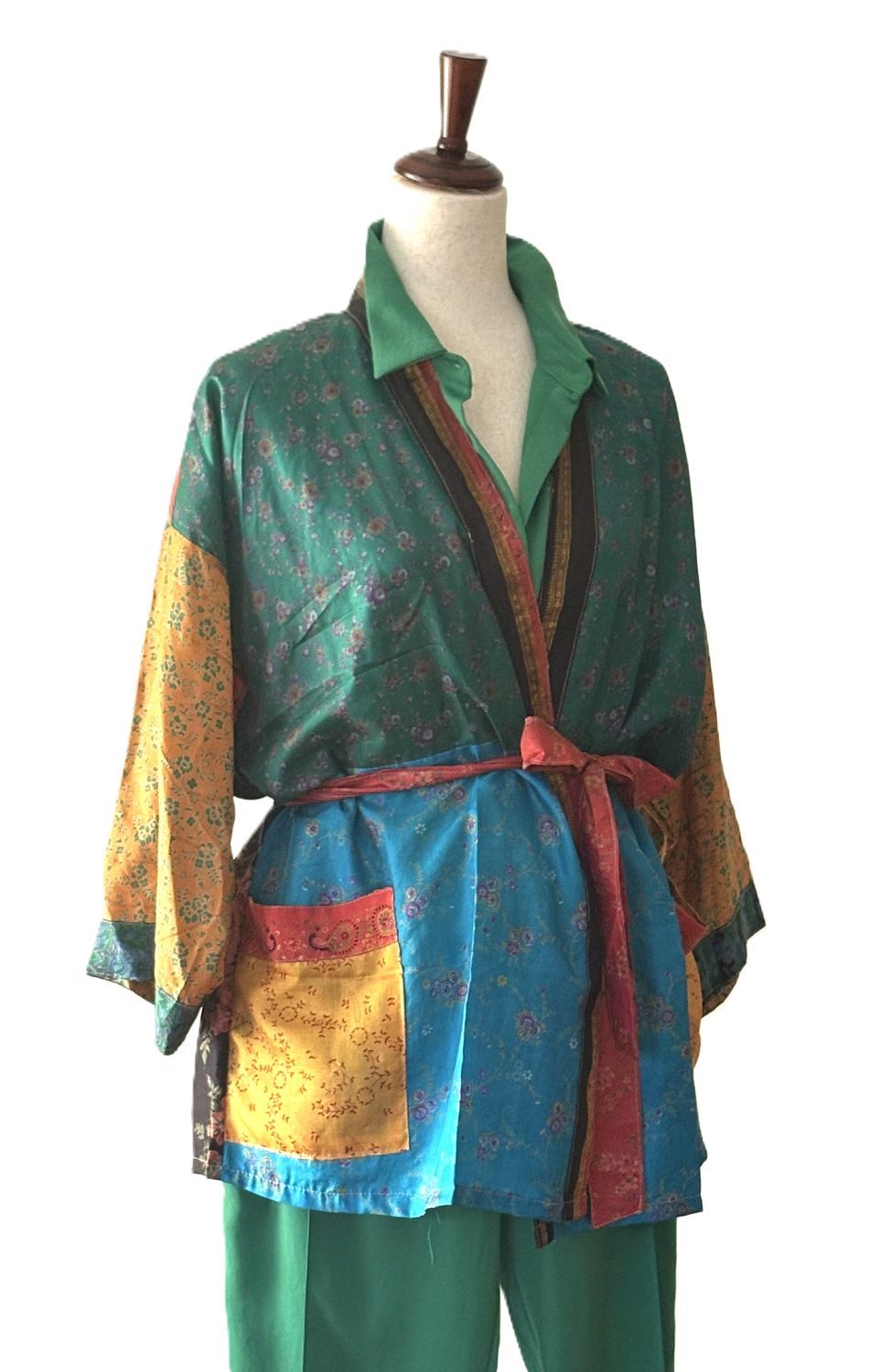 The Accessory In Demand, The Short Silk Kimono Jacket. Fashionable and Elegant. (Green)