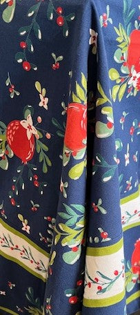 Charming Winter Berry Tablecloth 60X90