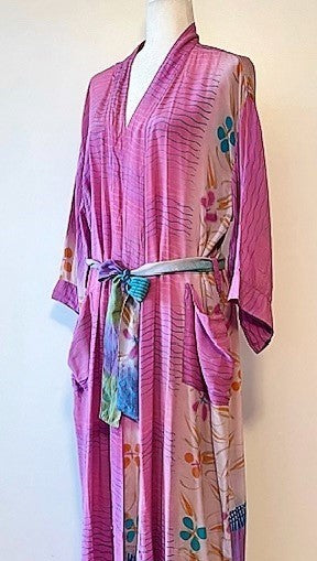 Silk Print Kimono Duster Is A Breath of Summer (Lilac)