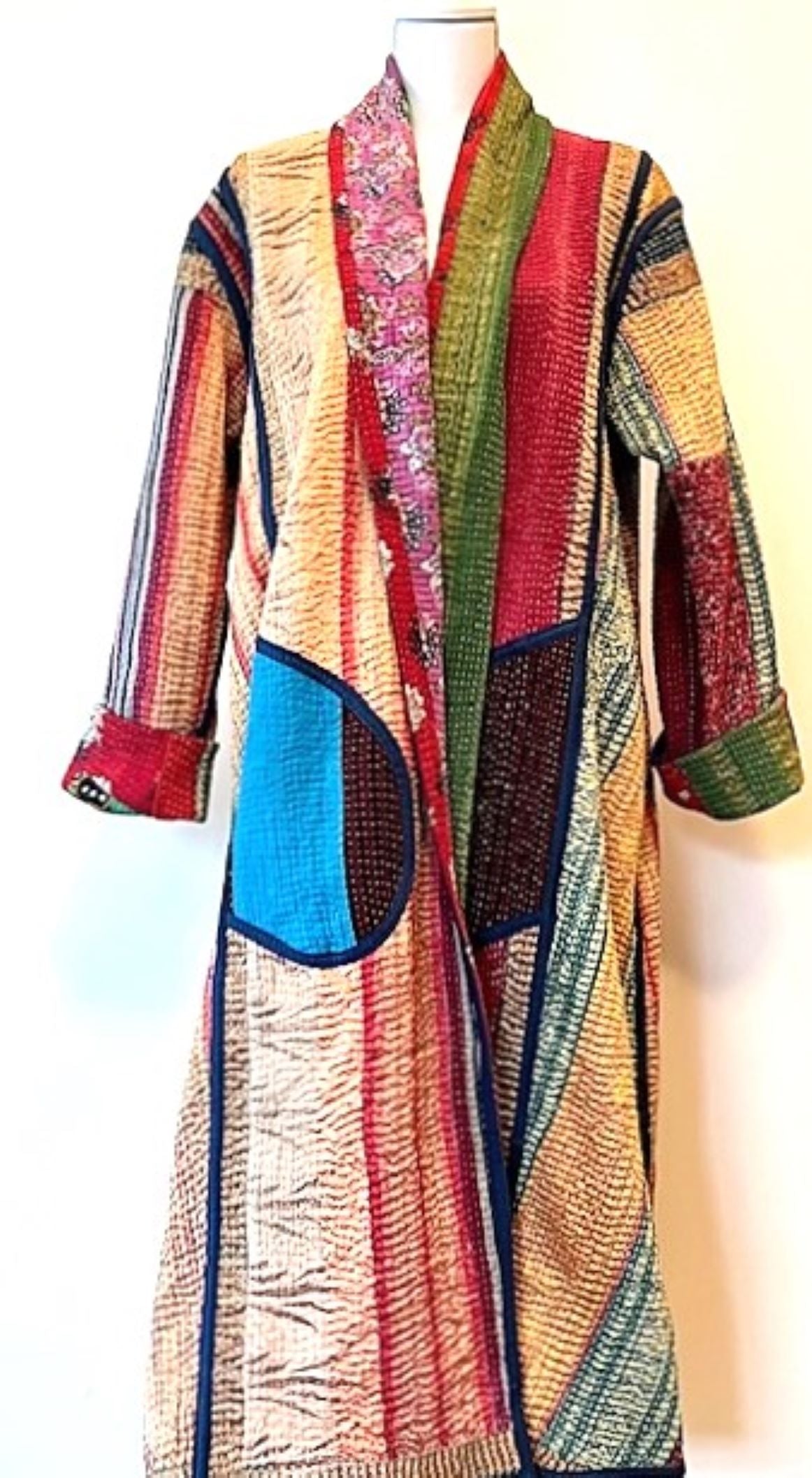 Patchwork Blanket Coats Embodies The Rich Tapestry of Culture and Tradition. Fully Reversible.