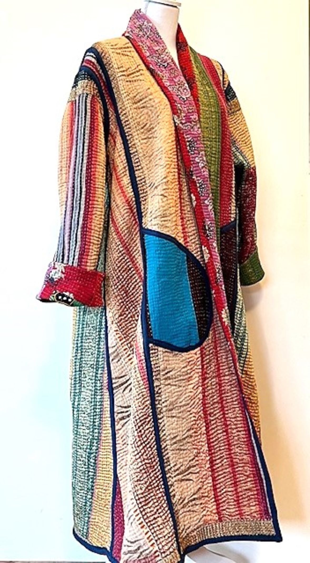 Patchwork Blanket Coats Embodies The Rich Tapestry of Culture and Tradition. Fully Reversible.