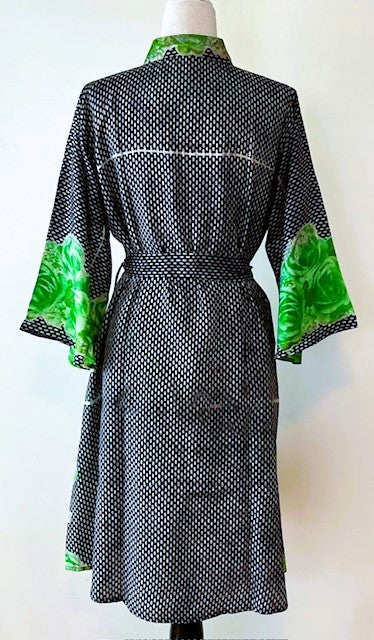 Cape Sleeve Silk Kimono Duster Dress : Hot New Style  (Green and Black)