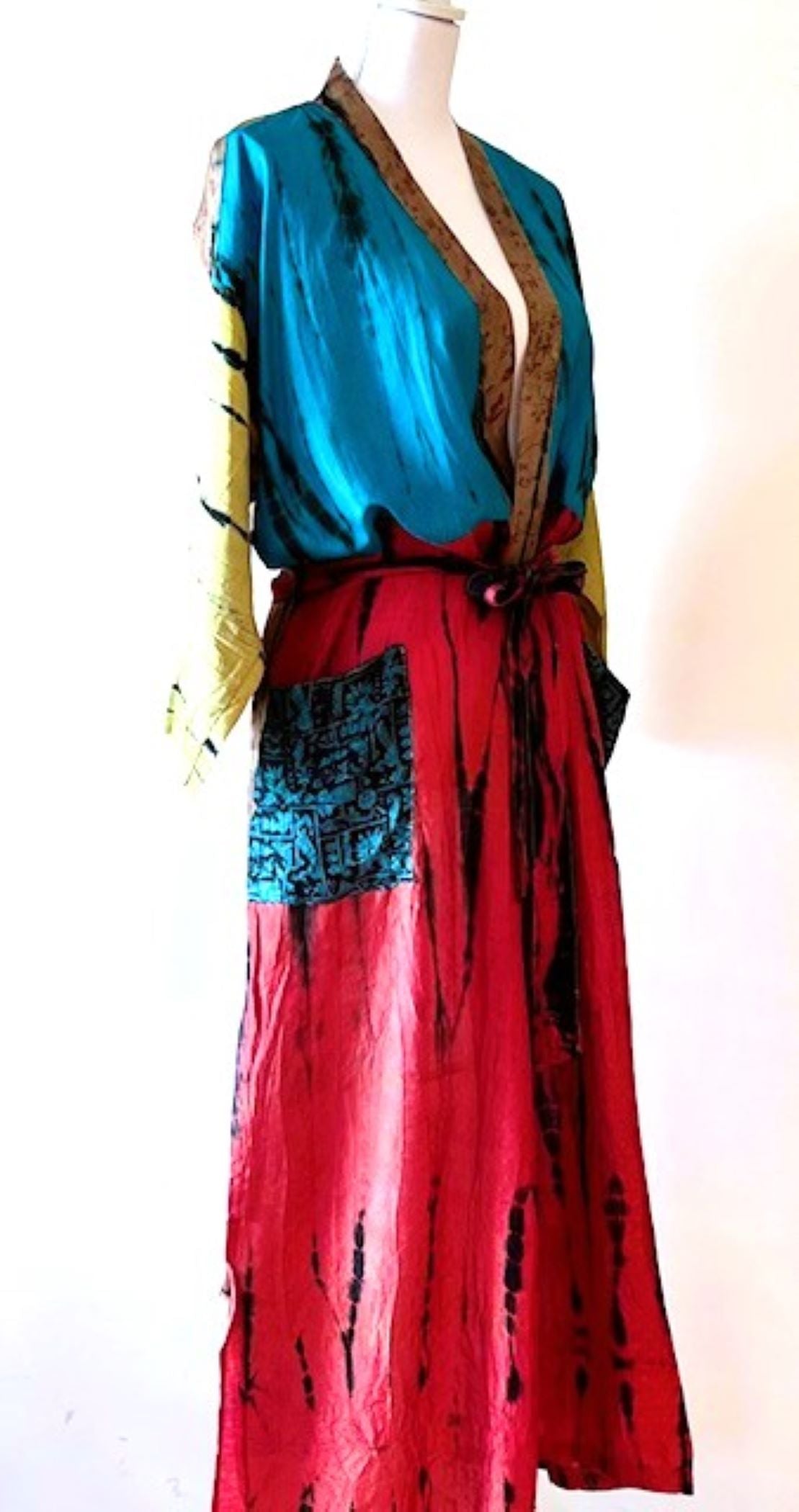 Luxurious Colorblock Silk Kimono Duster Dress