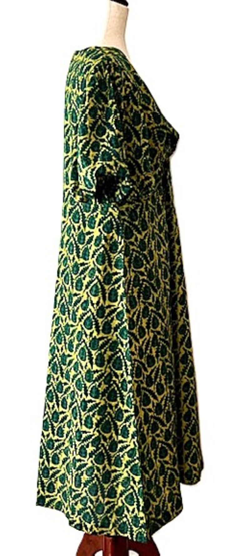 Sophisticated Block Print Maxi Dress In A Complex Print. (Green)