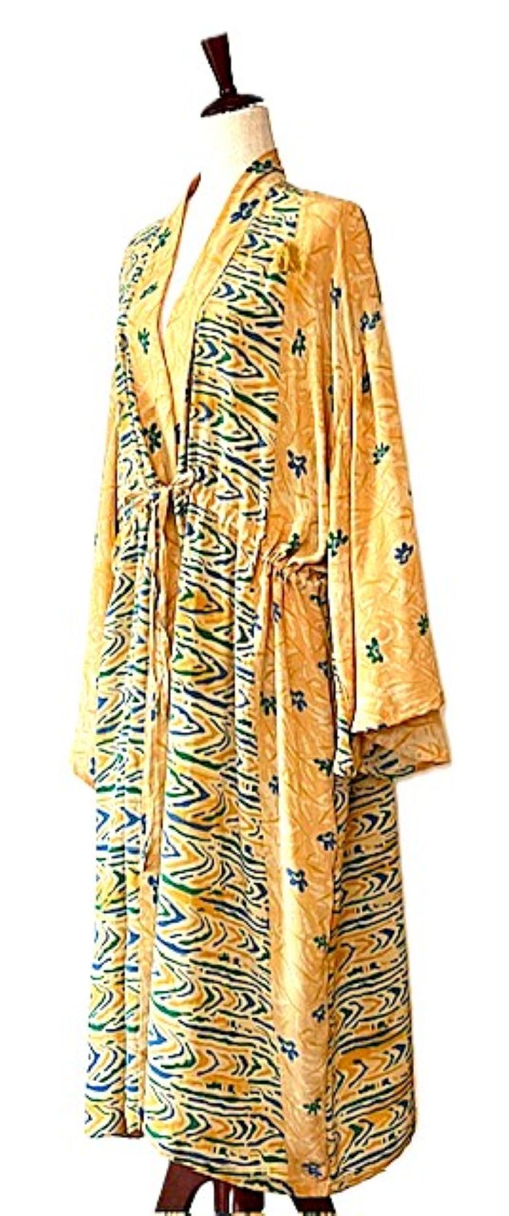 Kantha Bae Silk Dreamweaver Kimono Is A Statement Piece.  (Abstract Print)