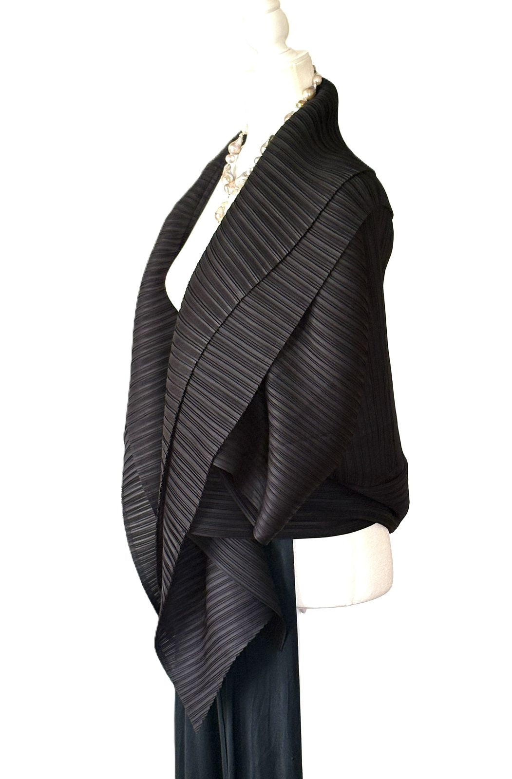 Specialty Collection: Contemporary Textured Pleated Open-Front Jacket Is Smart.