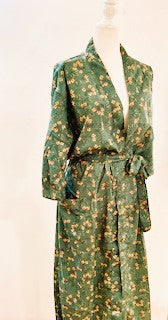 Luxury Rich Silk Print Kimono Duster Dress is Elegant (Small floral)