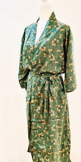 Luxury Rich Silk Print Kimono Duster Dress is Elegant (Small floral)