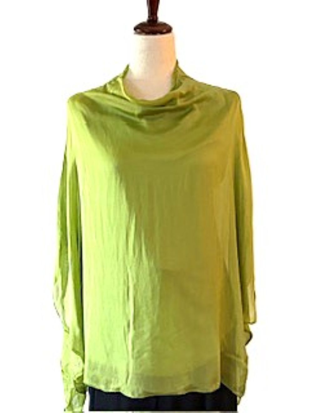 Top, Fluid Italian Blouse Flatters The Figure (2 Colors)