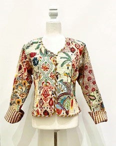 Reversible Cotton Quilted Women's Jacket in a Garden Print (Beige)