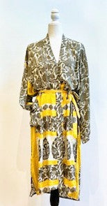 Luxury Rich Silk Print Kimono Duster Dress is Elegant (Gray and Yellow)