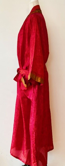 Luxurious Rich Silk Long Kimono Duster Looks Elegant (Red)