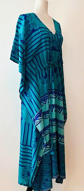 Beautiful Classic Handmade Caftan. Lounging, Beach or Pool Perfect. (Navy)