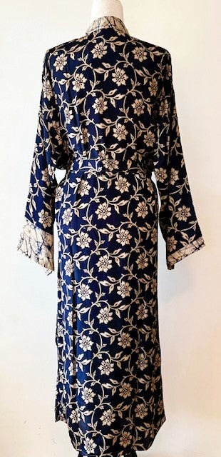 Refined Silk Print Kimono Duster Dress Is A Classic (Navy)