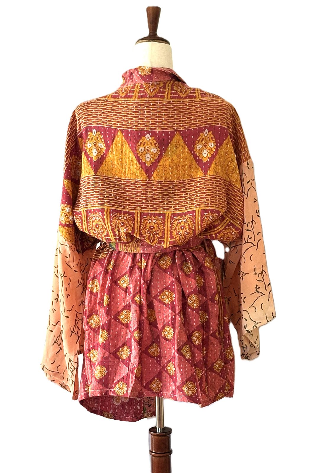Kantha Bae Pareo Kantha Shortie Majestic Kimono (Rose)