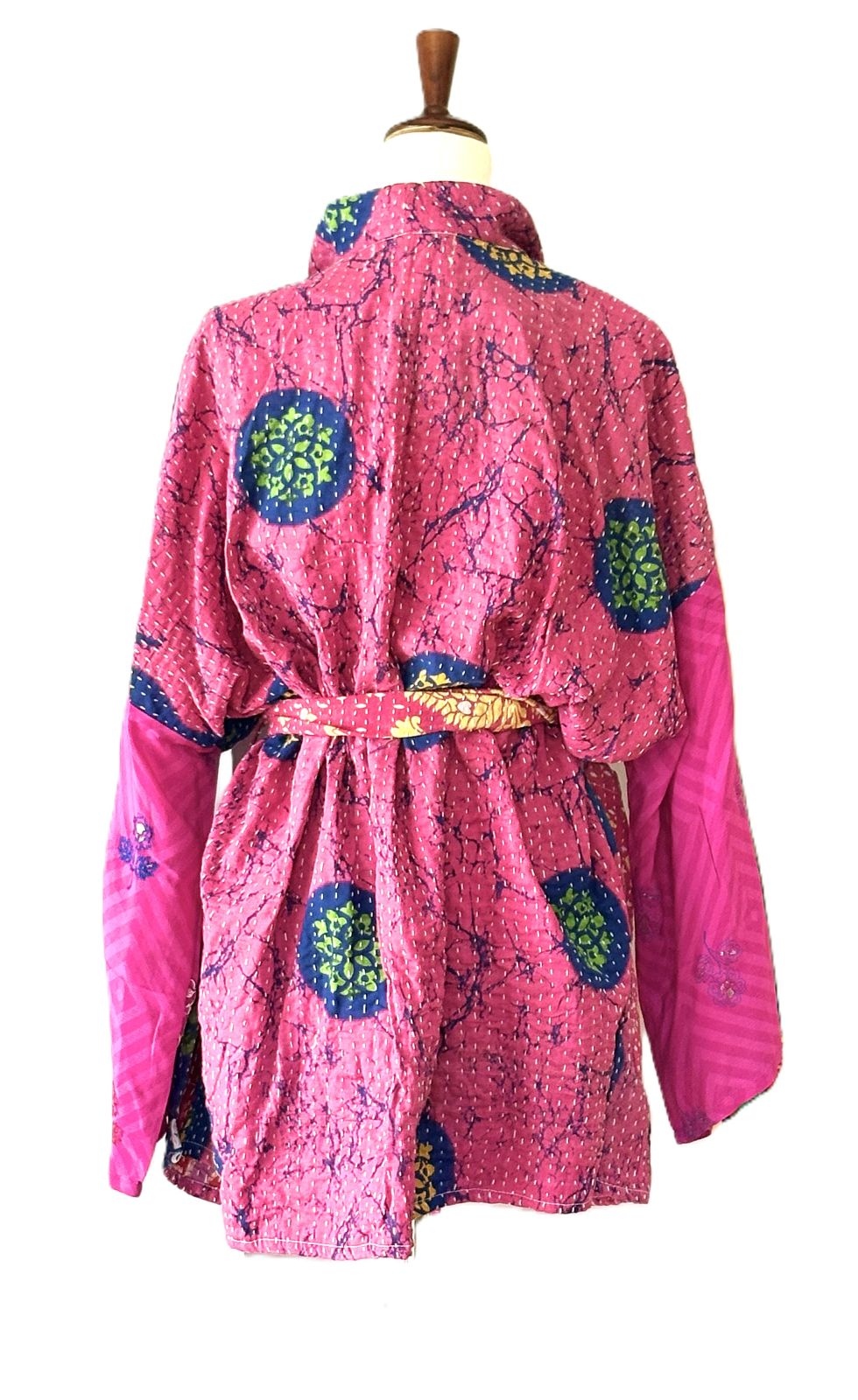 Kantha Bae Pareo Kantha Shortie Majestic Kimono (Pink)