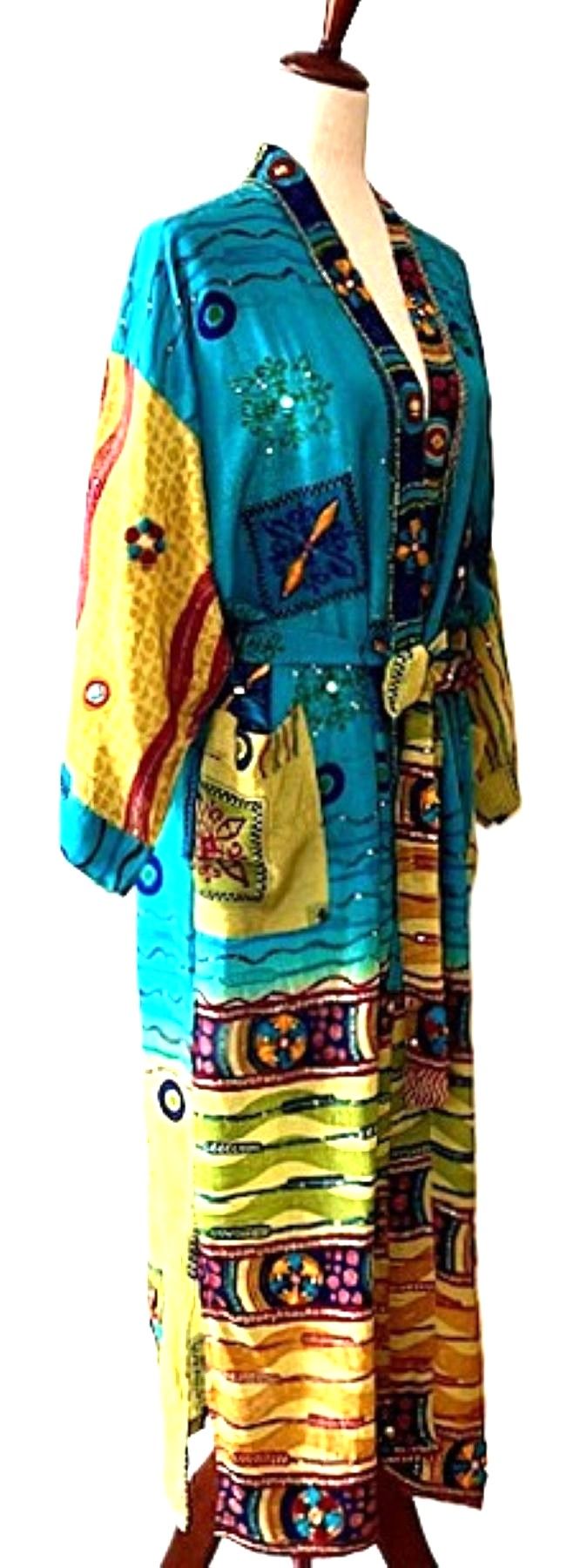 Signature Collection, Long Silk Kimono Duster.  Dramatic Print.