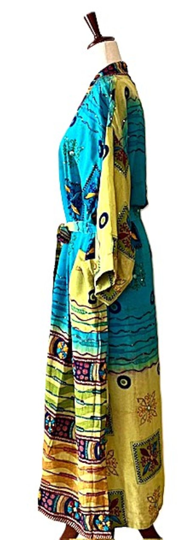 Signature Collection, Long Silk Kimono Duster.  Dramatic Print.
