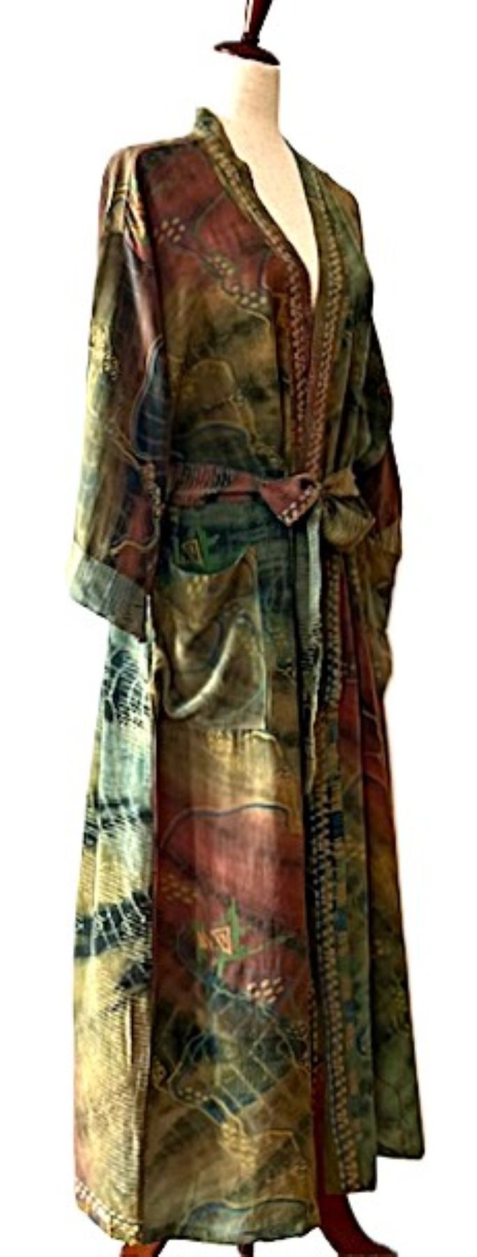 Signature Collection, Abstract Ombre Treatment Long Silk Kimono Duster.