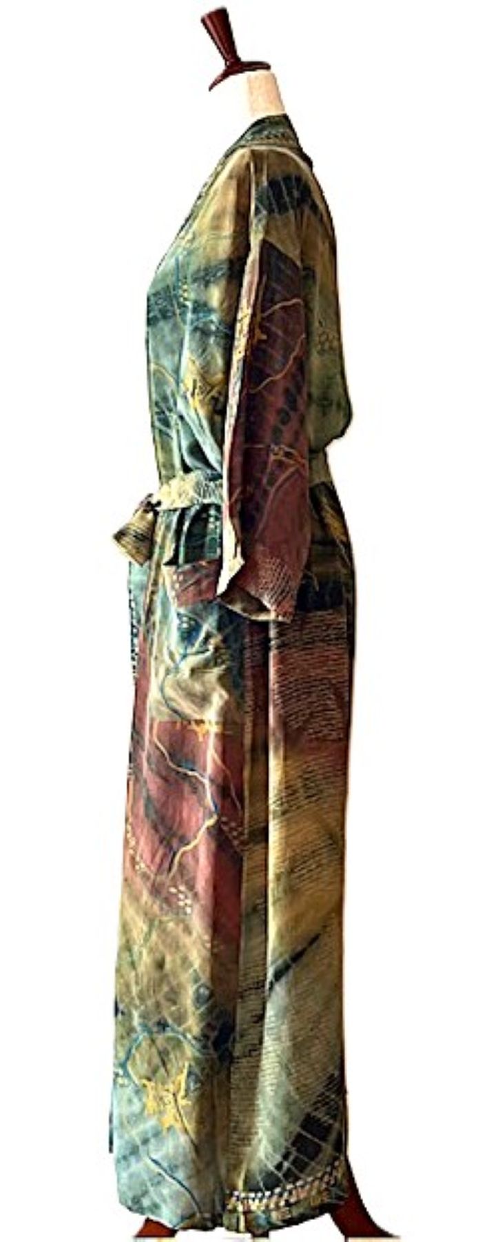 Signature Collection, Abstract Ombre Treatment Long Silk Kimono Duster.