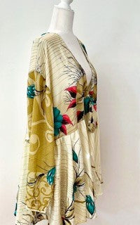 Shortie Kimono Top Is Great For Layering (Cream)