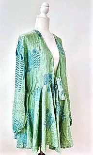 Shortie Kimono Top Is Great For Layering (Mint)