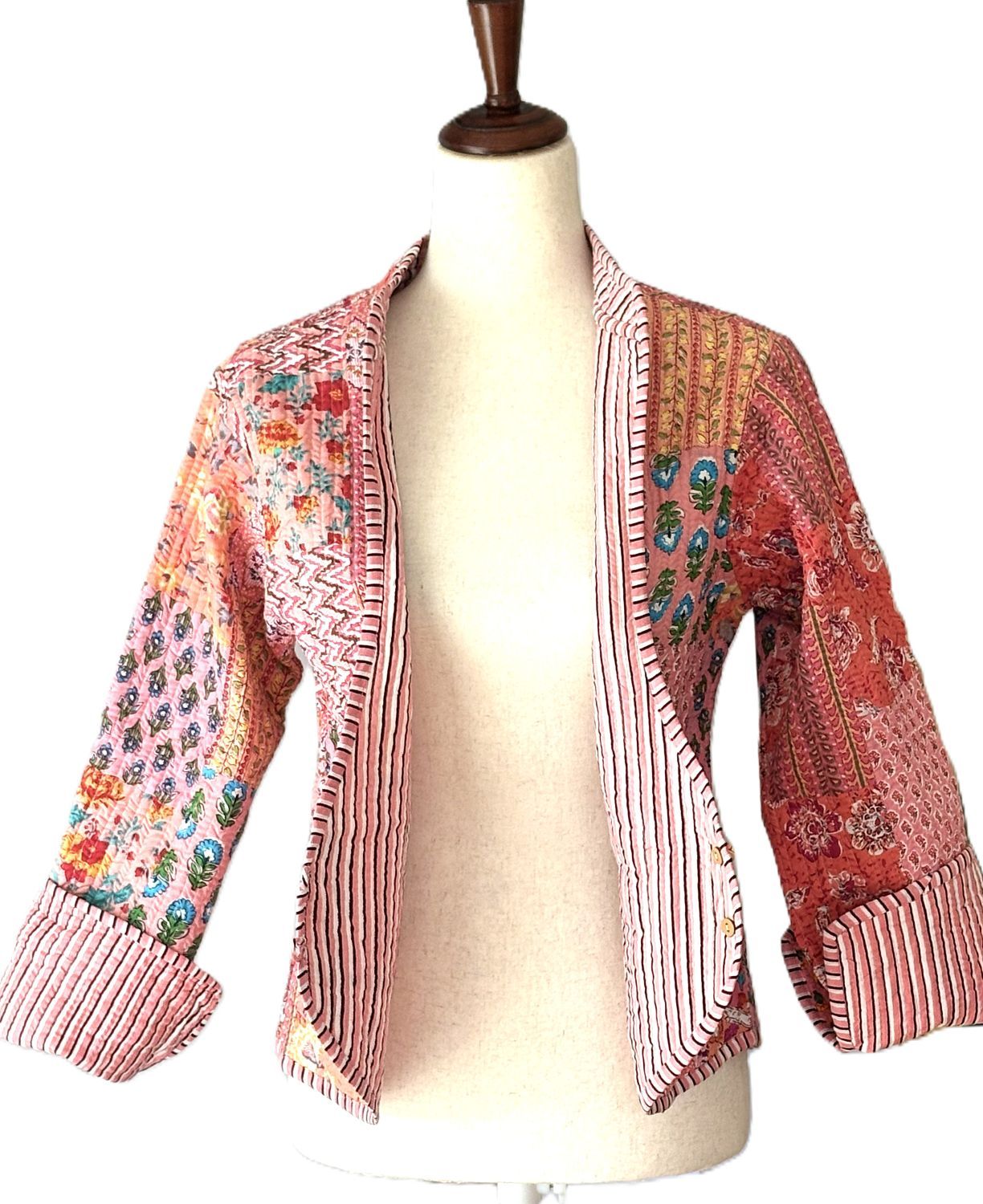 Reversible Cotton Quilted Womens Jacket With Stripe Piping. New Print (Pink)
