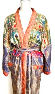 Silk Kimono Duster In a Water Color Print (Orange/Green)